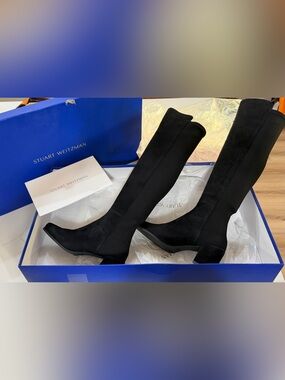 NWT Stuart Weitzman City Block Boot size 8 width B.
